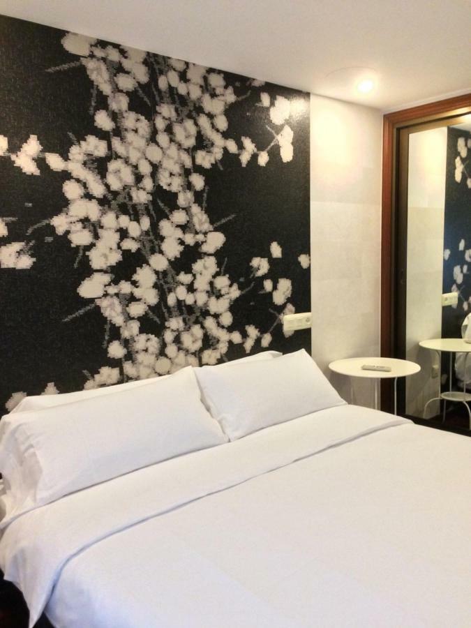 Saudade Hostal Cafeteria โอโกรูญา ภายนอก รูปภาพ